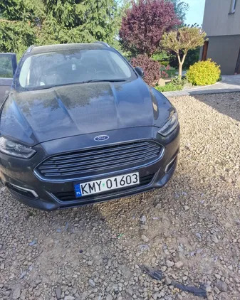 samochody osobowe Ford Mondeo cena 30000 przebieg: 331245, rok produkcji 2015 z Zwierzyniec